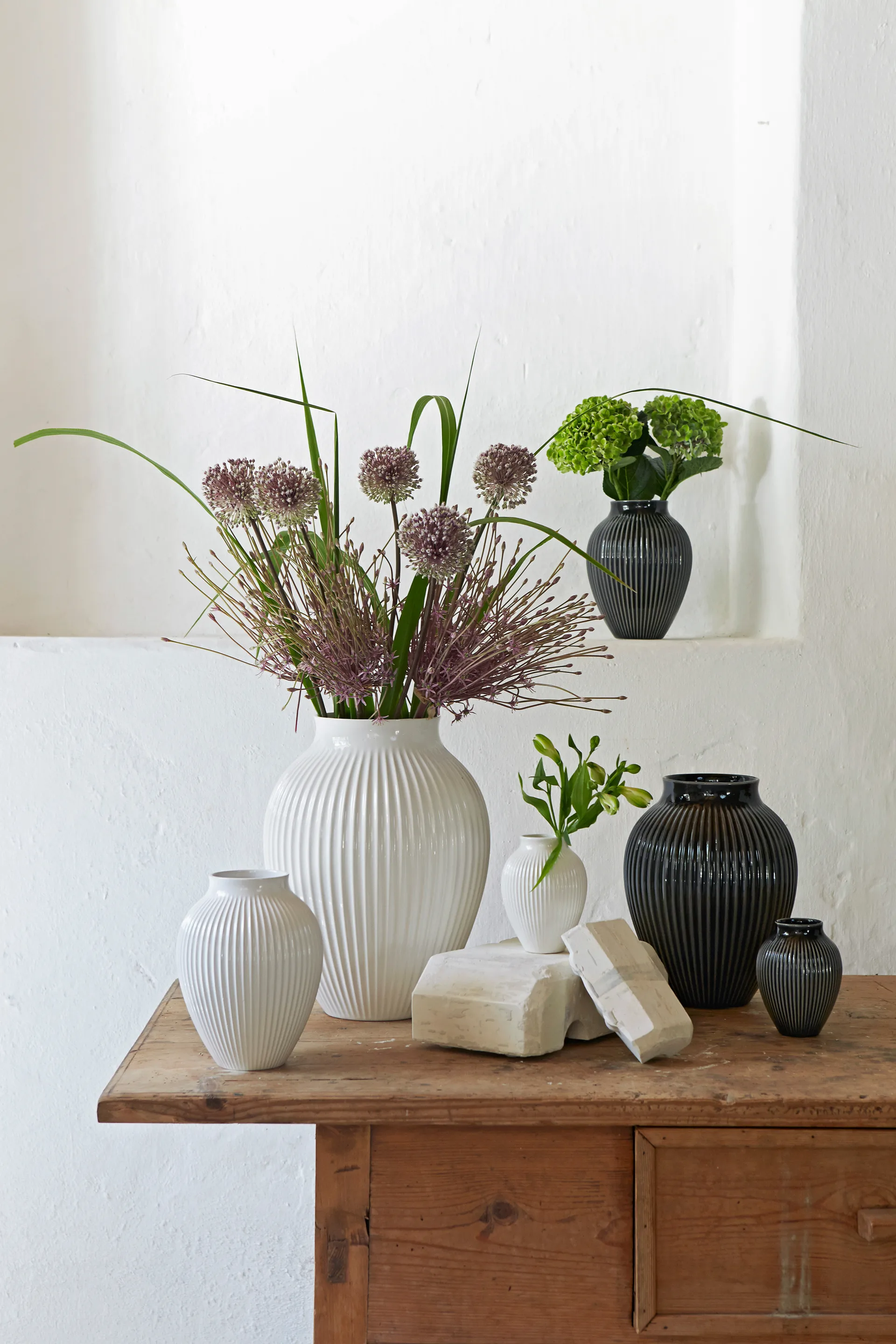 Knabstrup vase fluted 35 cm, White Knabstrup Keramik