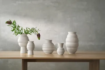 Tortus Archie vase No3 26.5 cm - White - Knabstrup Keramik