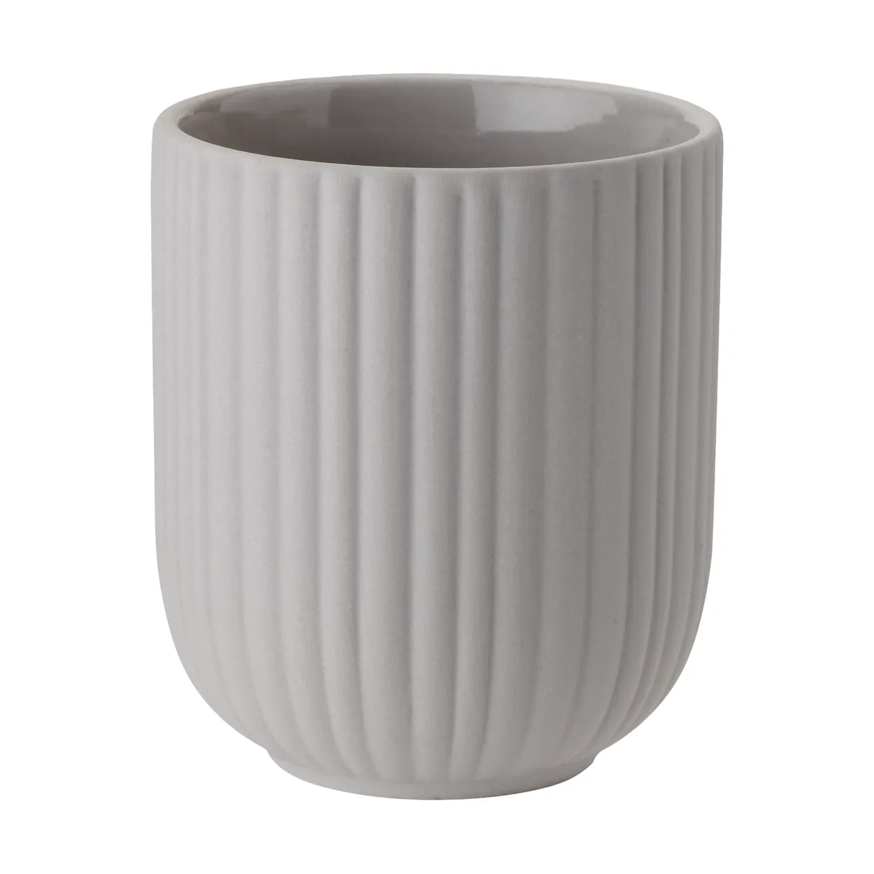 Knabstrup Keramik Verda mug 25 cl Soft light grey | Scandinavian Design | Coffee cups | Grey