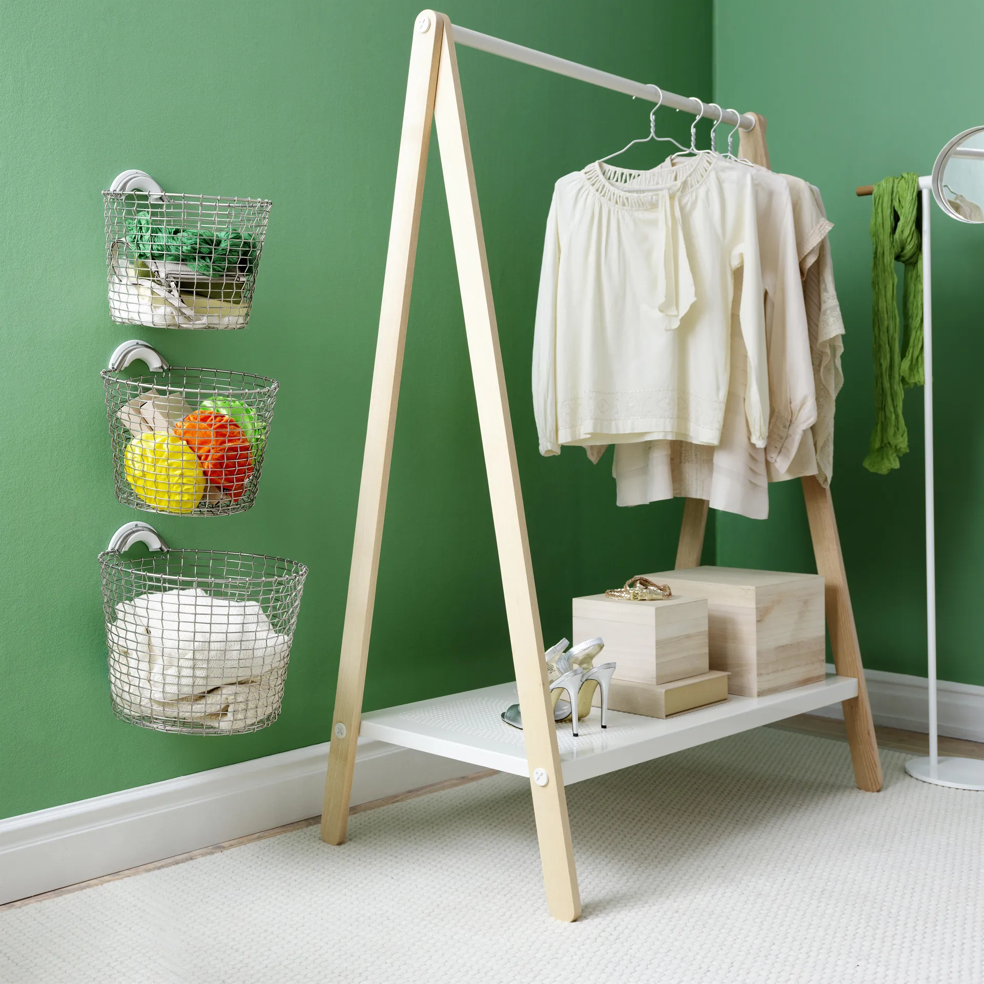 Korbo colored bin hanger, White KORBO