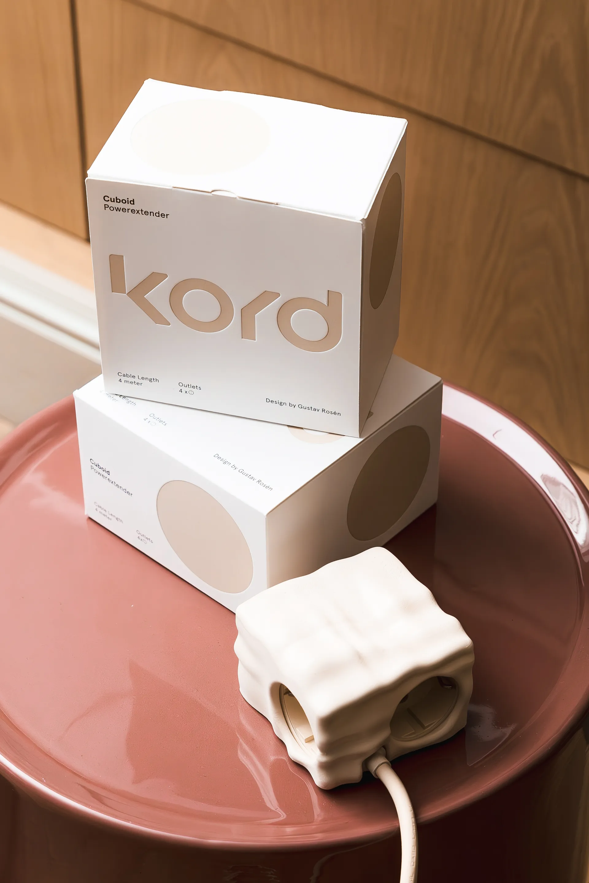 Cumulus+ case-shell for Cuboid+ power strip, Beige Kord