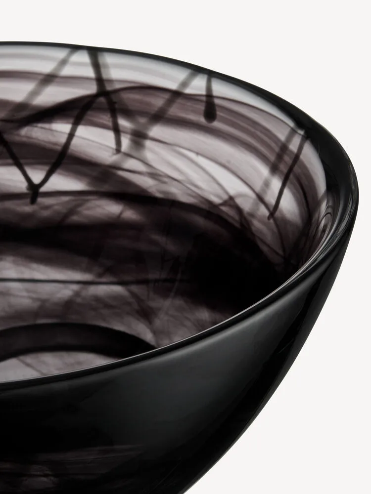 Contrast bowl 230 mm, Black-black Kosta Boda