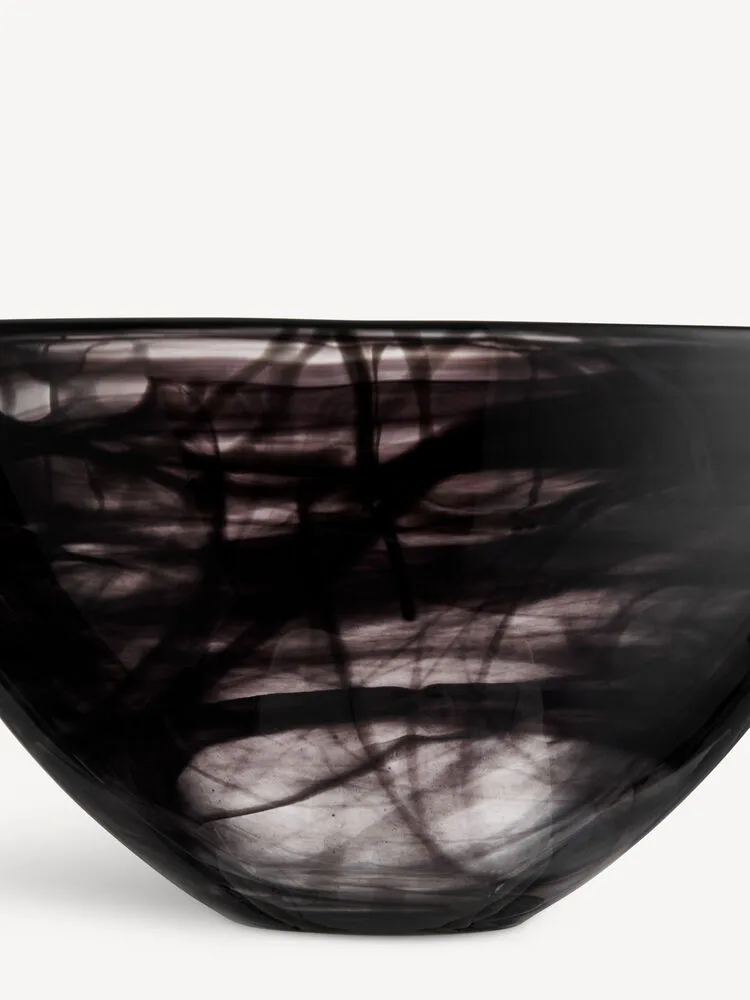 Contrast bowl 230 mm, Black-black Kosta Boda