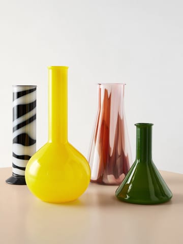 Lab round flask vase 31.5 cm - Yellow - Kosta Boda