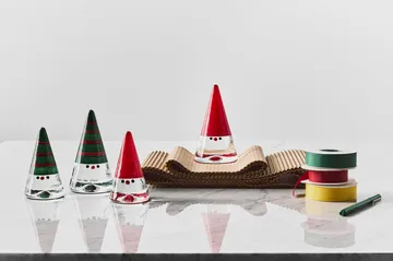 Noel gnome - Red, 15 cm - Kosta Boda