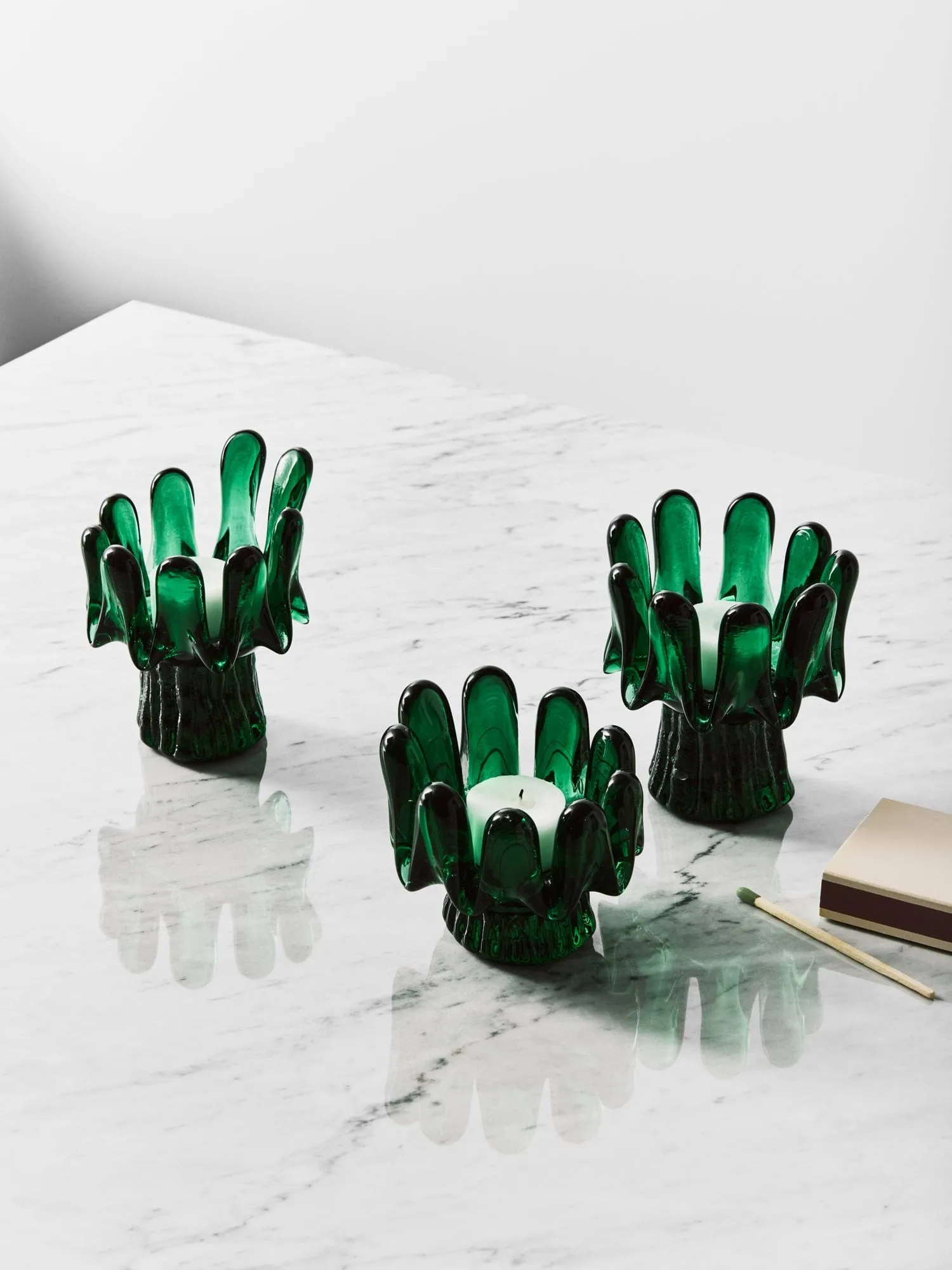 Sunflower candle holder 11.5 cm, Emerald green Kosta Boda