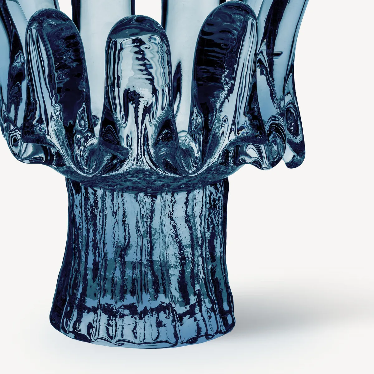 Sunflower candle holder circular glass 11.5 cm, Blue Kosta Boda