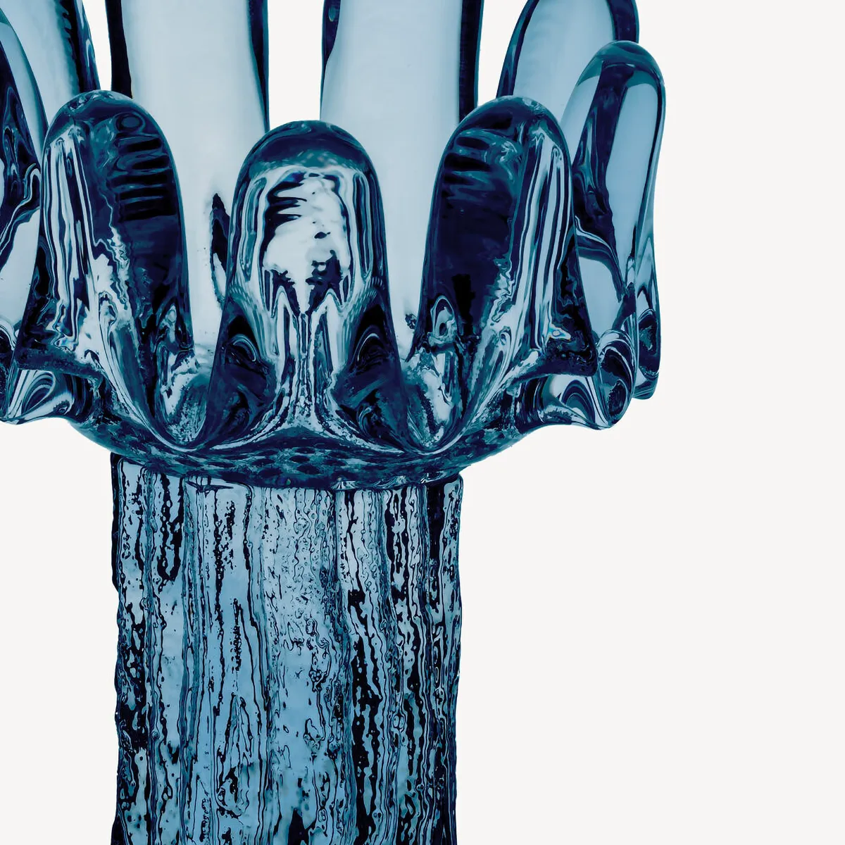 Sunflower candle holder circular glass 18 cm, Blue Kosta Boda