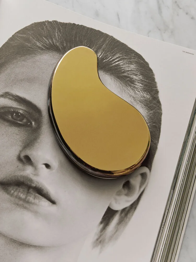 Tears of joy decorative object 2 pieces, Gold Kosta Boda