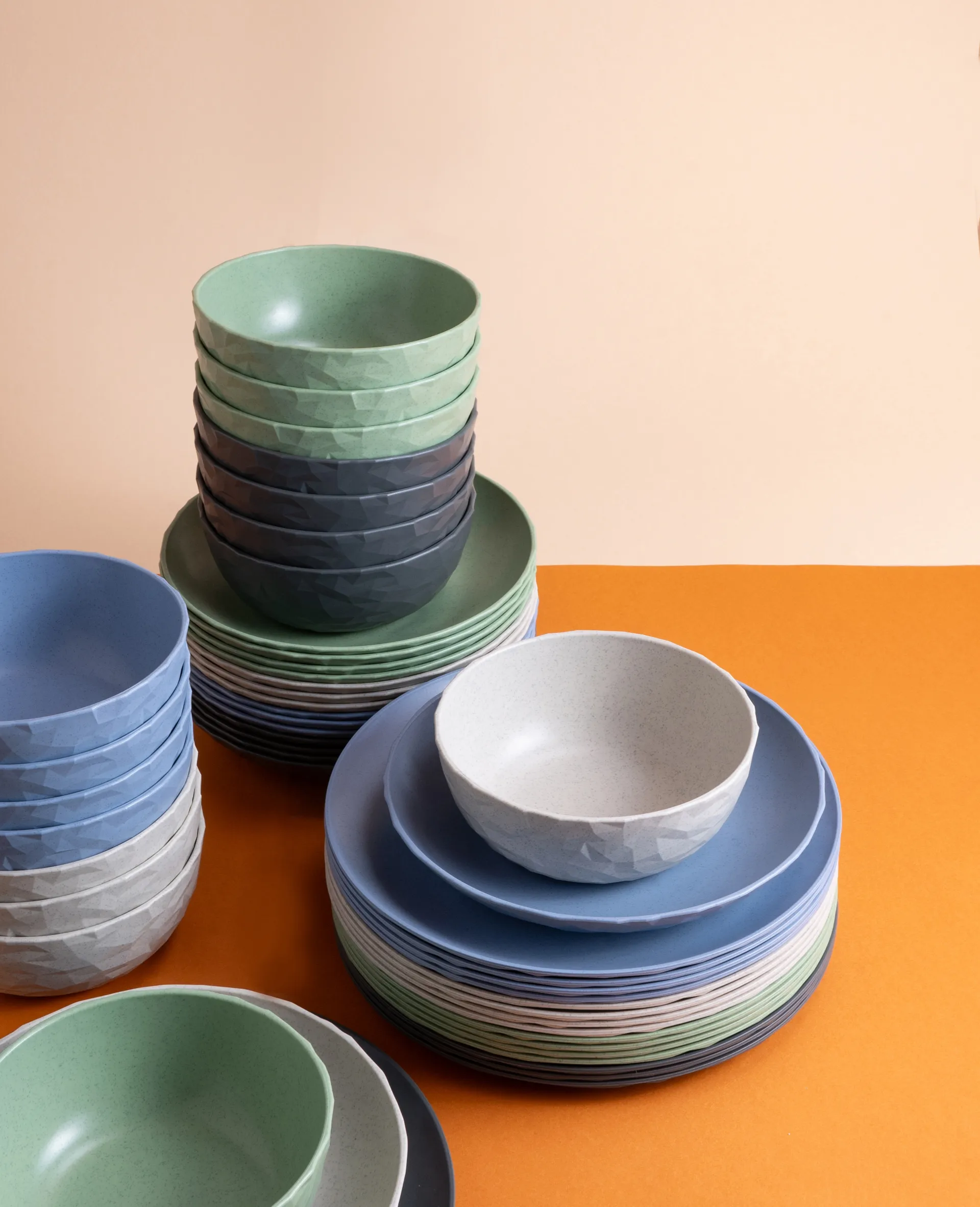 Club bowl Ø16.2 cm 4-pack biocircular thermoplastic, Nature ash grey Koziol