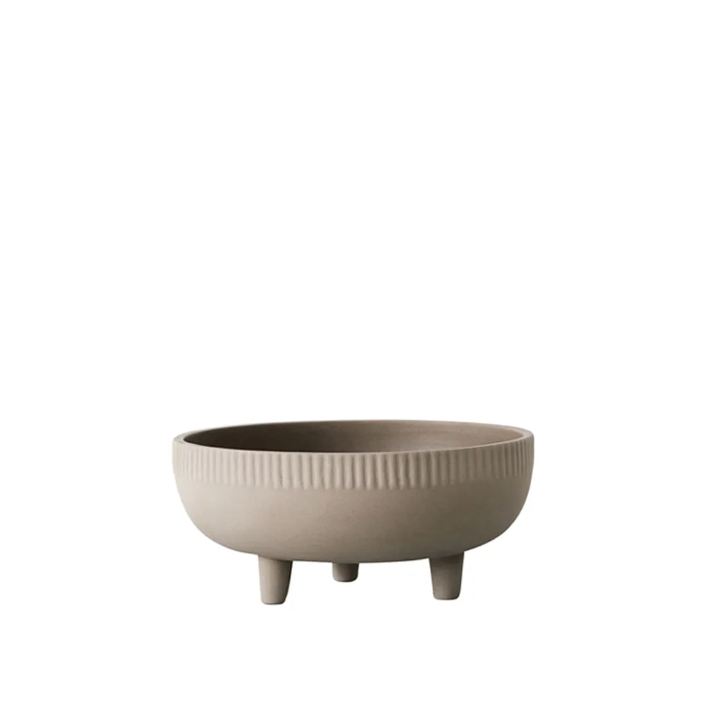 Kristina Dam Studio Bowl bowl Grey engobe, medium | Scandinavian Design | Decorative bowls | Grey