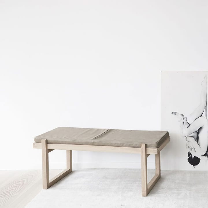 Minimal bench - Oak - Kristina Dam Studio