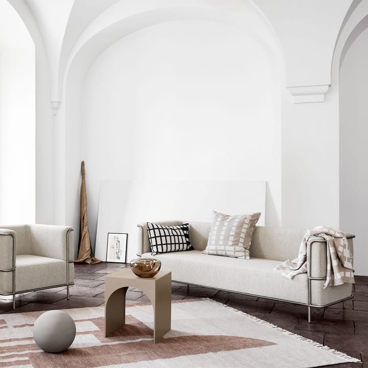 Modernist 2-seat sofa - Fabric orsetto col.01/2 beige - Kristina Dam Studio