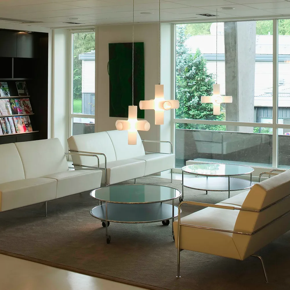 Chicago III coffee table, Frosted glass-chrome Lammhults