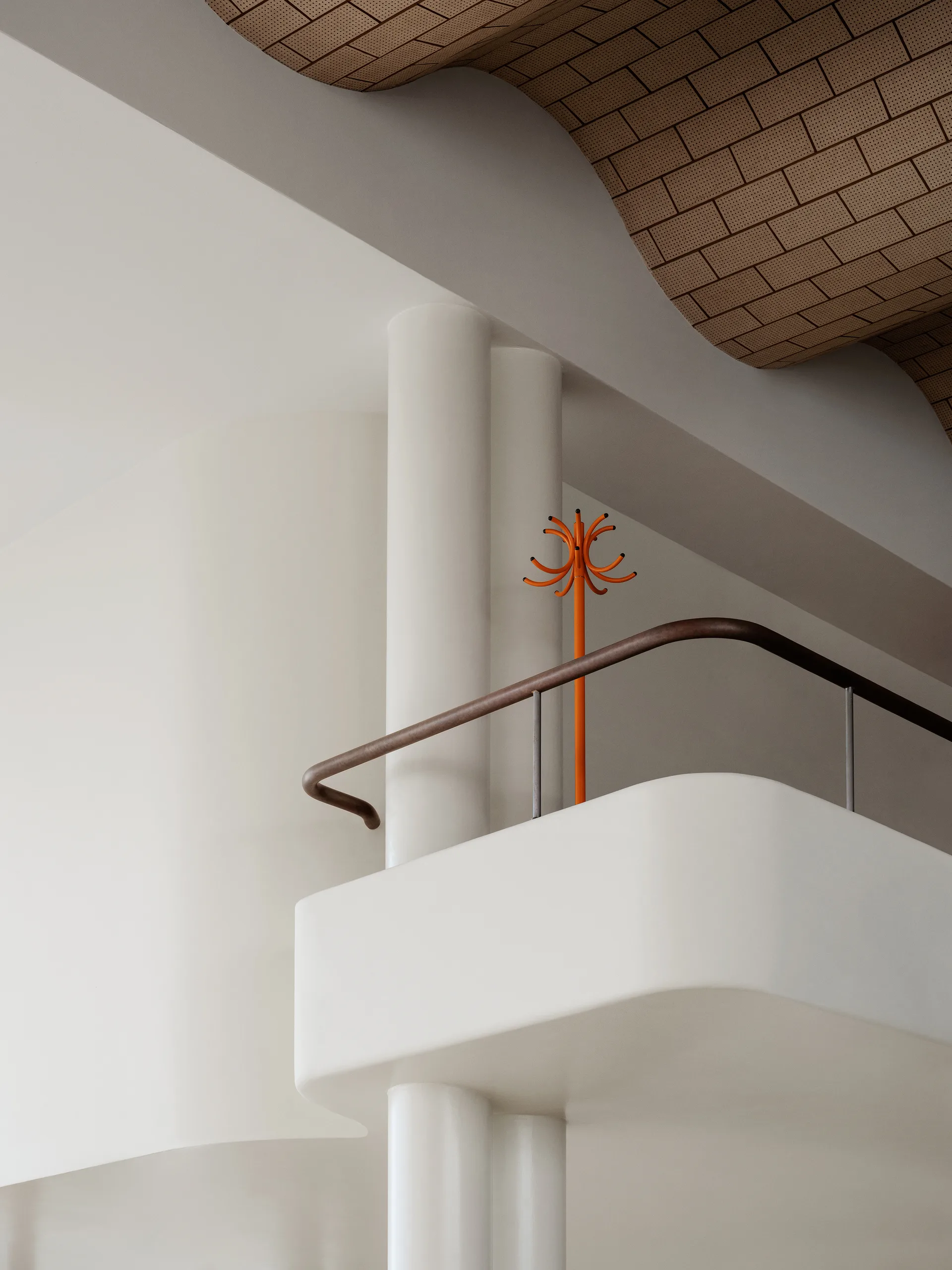 S70-12 coat rack, Orange texture Lammhults