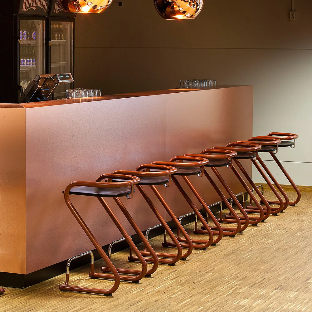 S70-3 bar stool, Black-black Lammhults