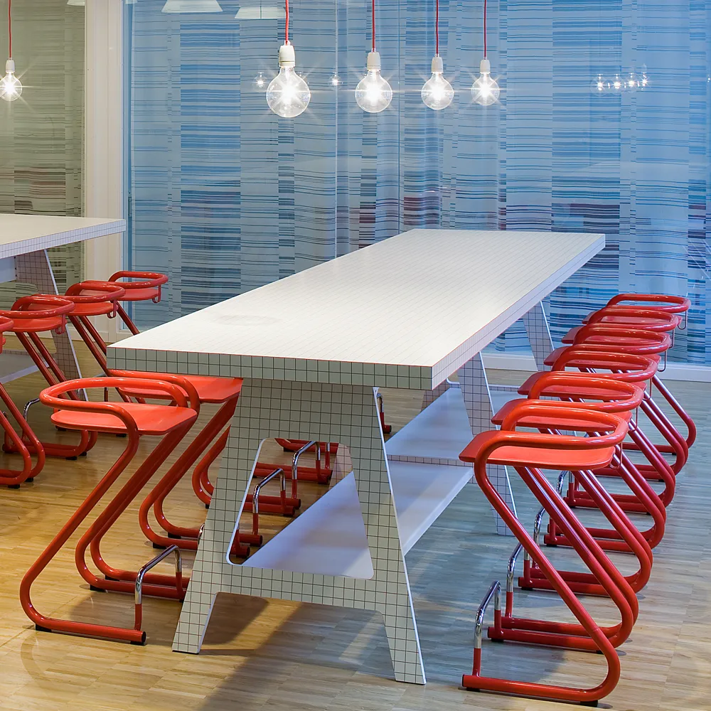 S70-3 bar stool, White-white Lammhults