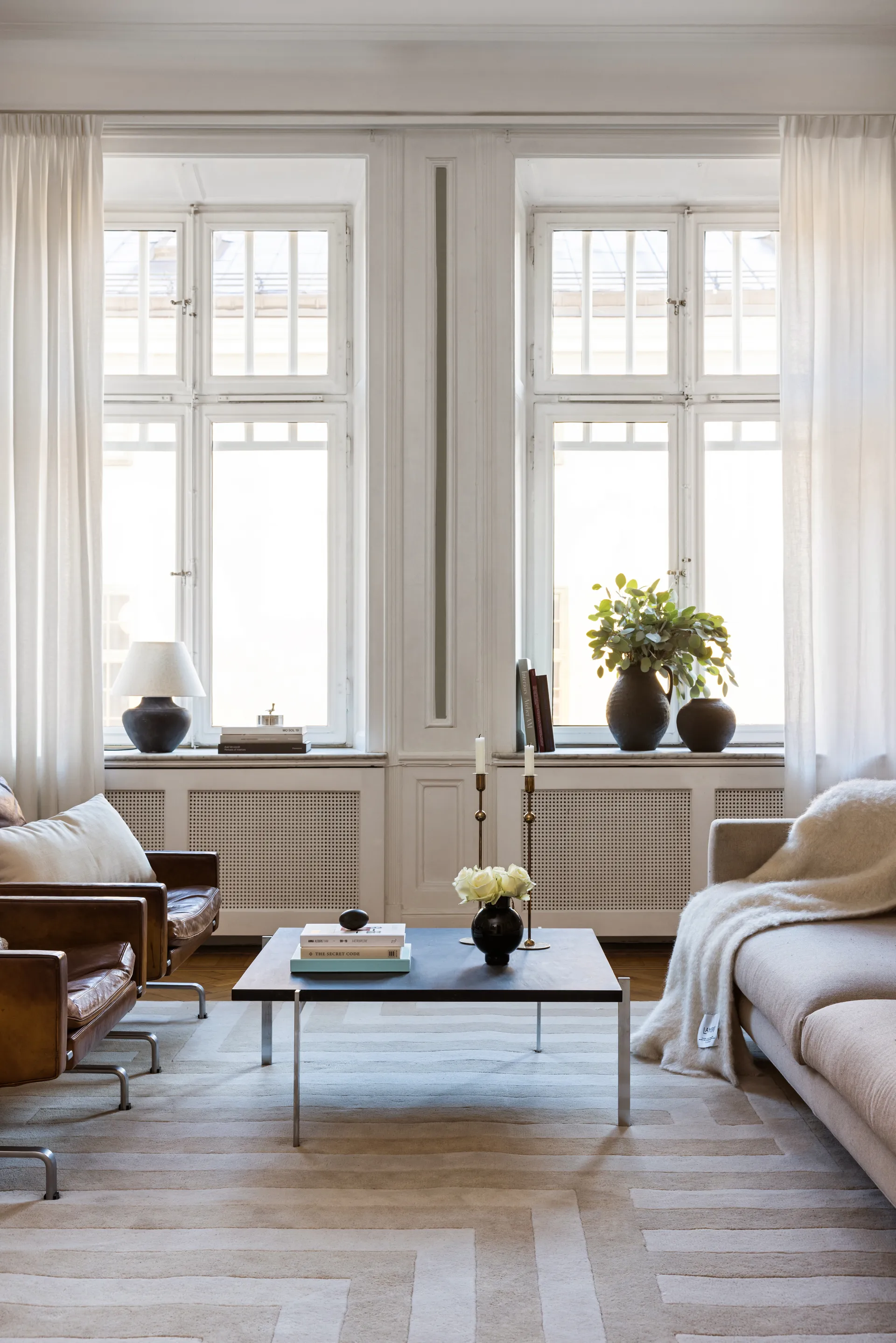 60S Geo Letters rug, Oatmeal. 180x270 cm Layered