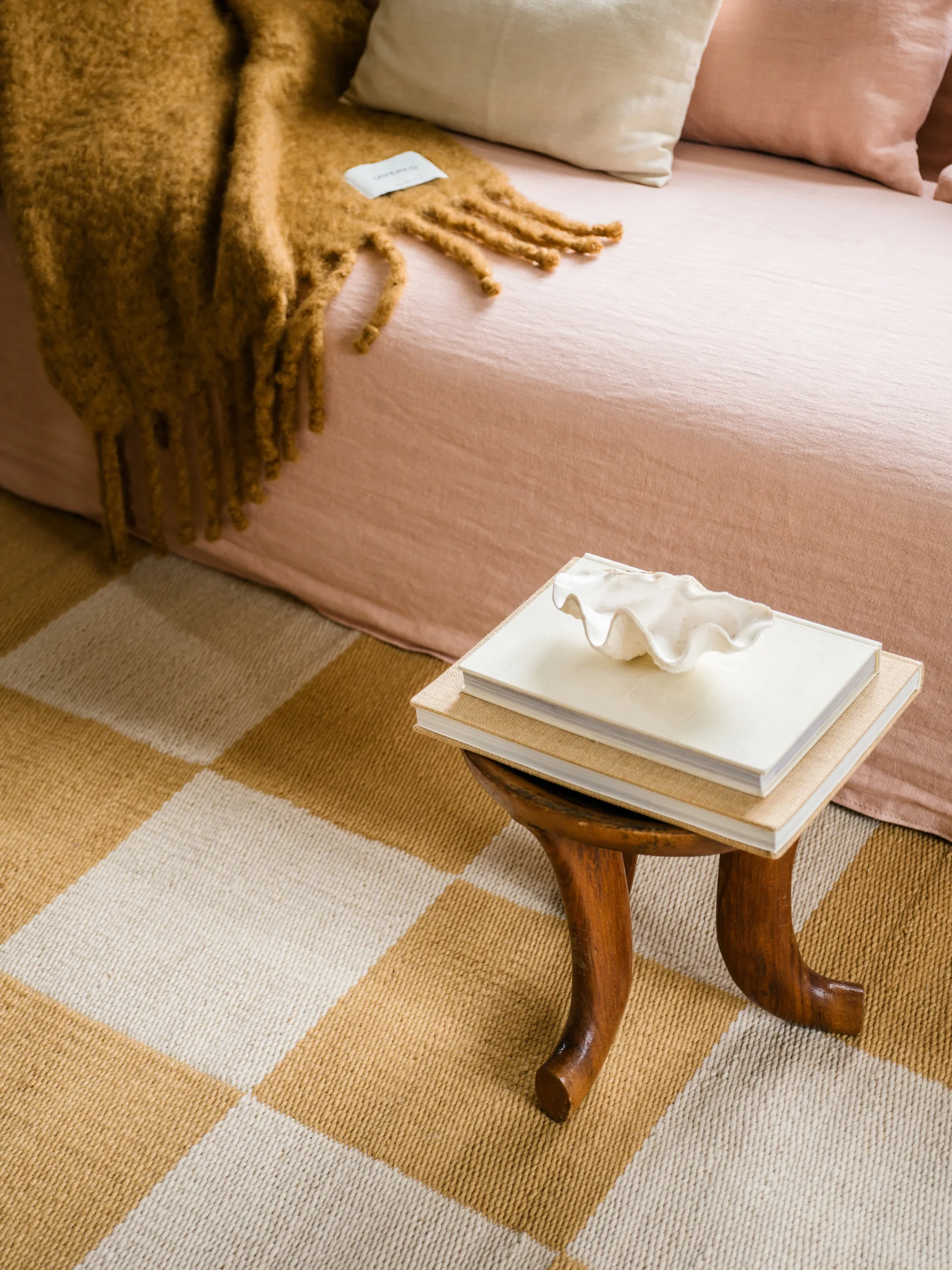 Chess wool rug, Harvest yellow, 140x200 cm Layered