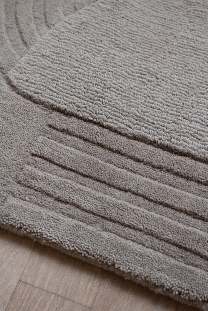 Circular wool carpet 180x270 cm - Light oatmeal - Layered