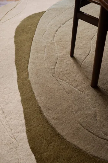 Erik Bratsberg Lozza wool rug - Olive, 210x270 cm - Layered