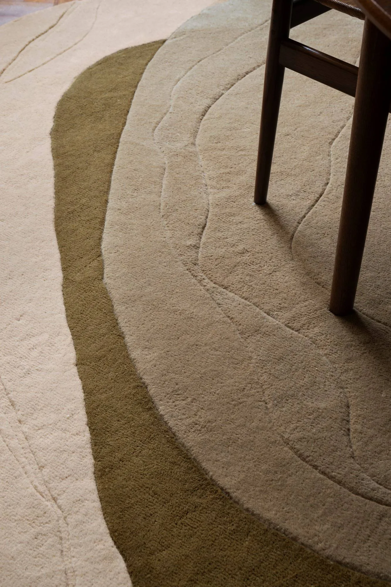 Erik Bratsberg Lozza wool rug, Olive, 300x400 cm Layered
