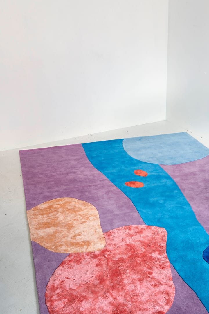 Secret Garden wool carpet, 140x200 cm Layered