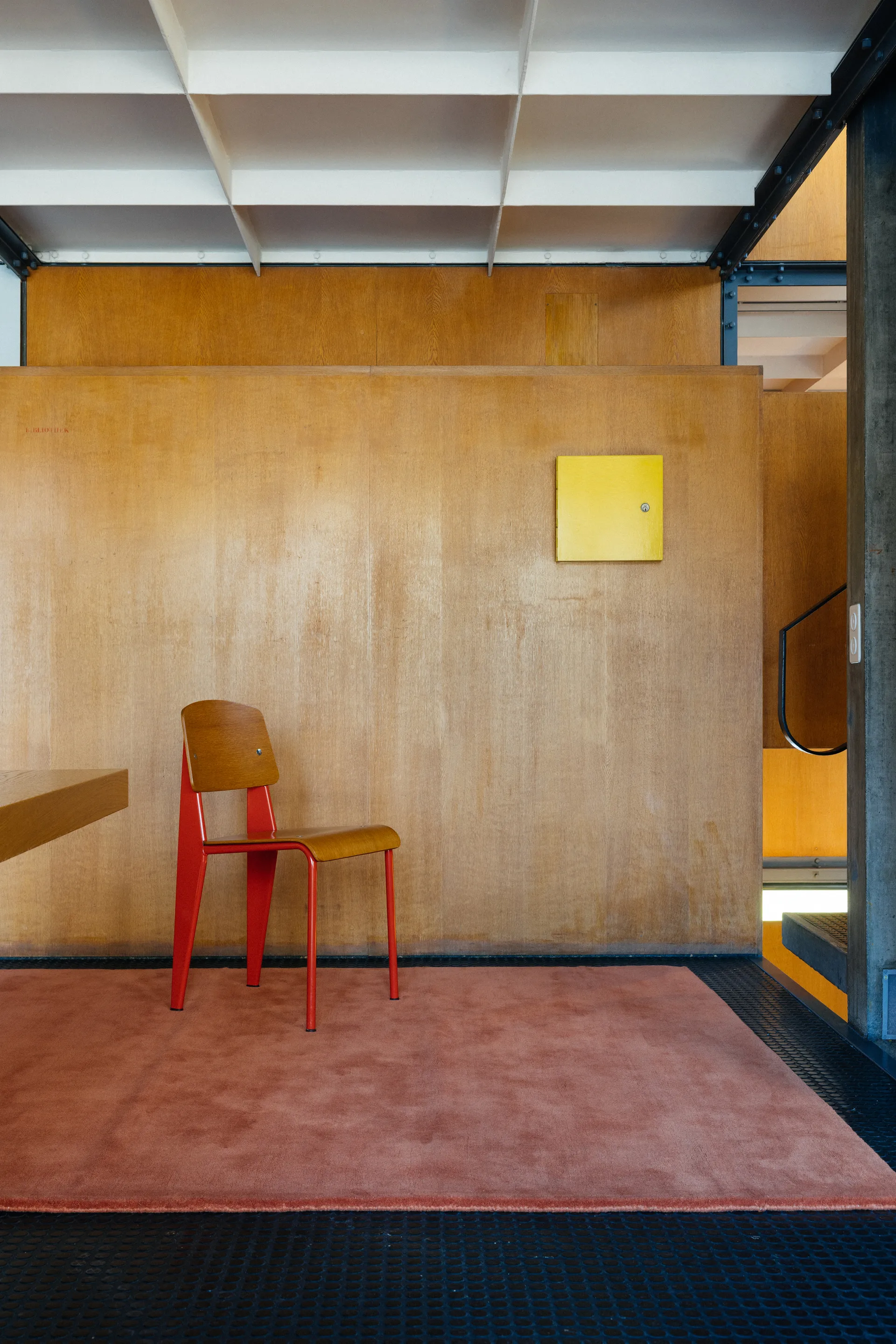 Solid Wool wool rug, Red ochre, 250x350 cm Layered