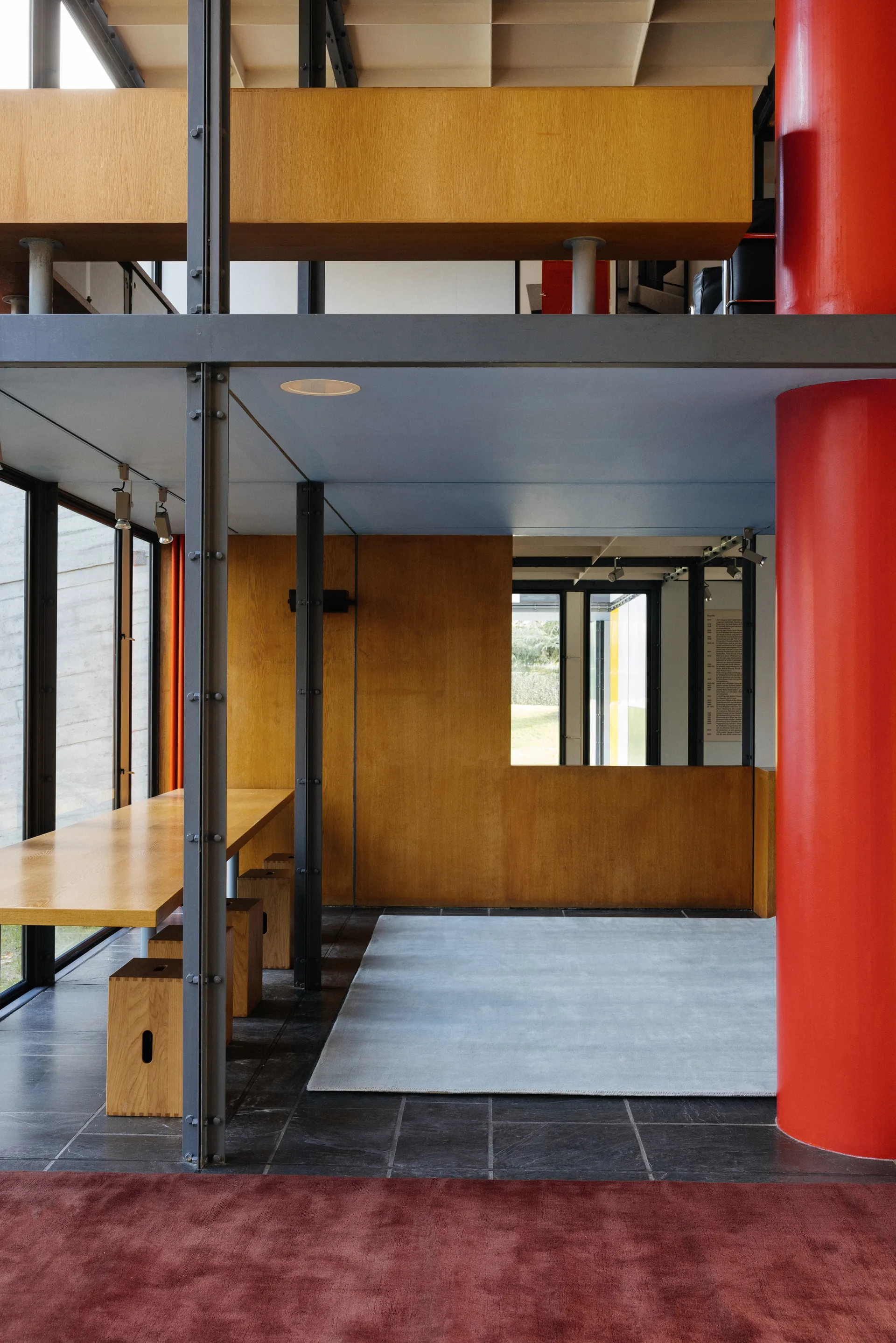 Solid Wool wool rug, Ruby red, 180x270 cm Layered