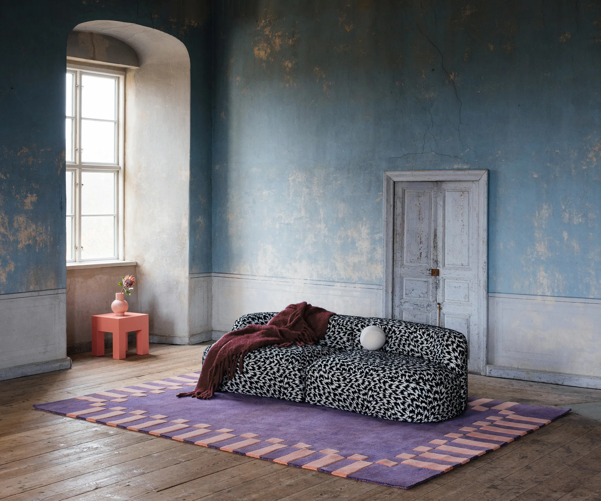 Teklan frame wool rug, Cobalt salmon, 180x270 cm Layered