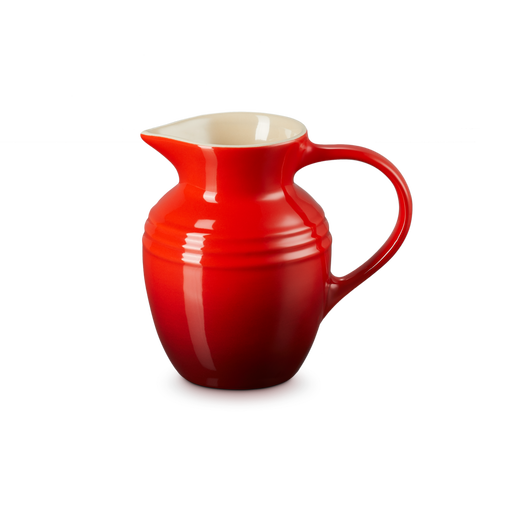 Le Creuset jug 60 cl Cerise | Scandinavian Design | Water jugs and carafes | Beige