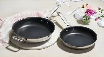 Le Creuset non-stick frying pan set - Stainless steel, 2 pieces - Le Creuset