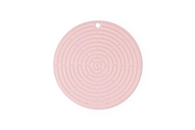 Le Creuset pot holder o20 cm Shell pink | Scandinavian Design | Oven mitts, gloves & pot holders | Pink