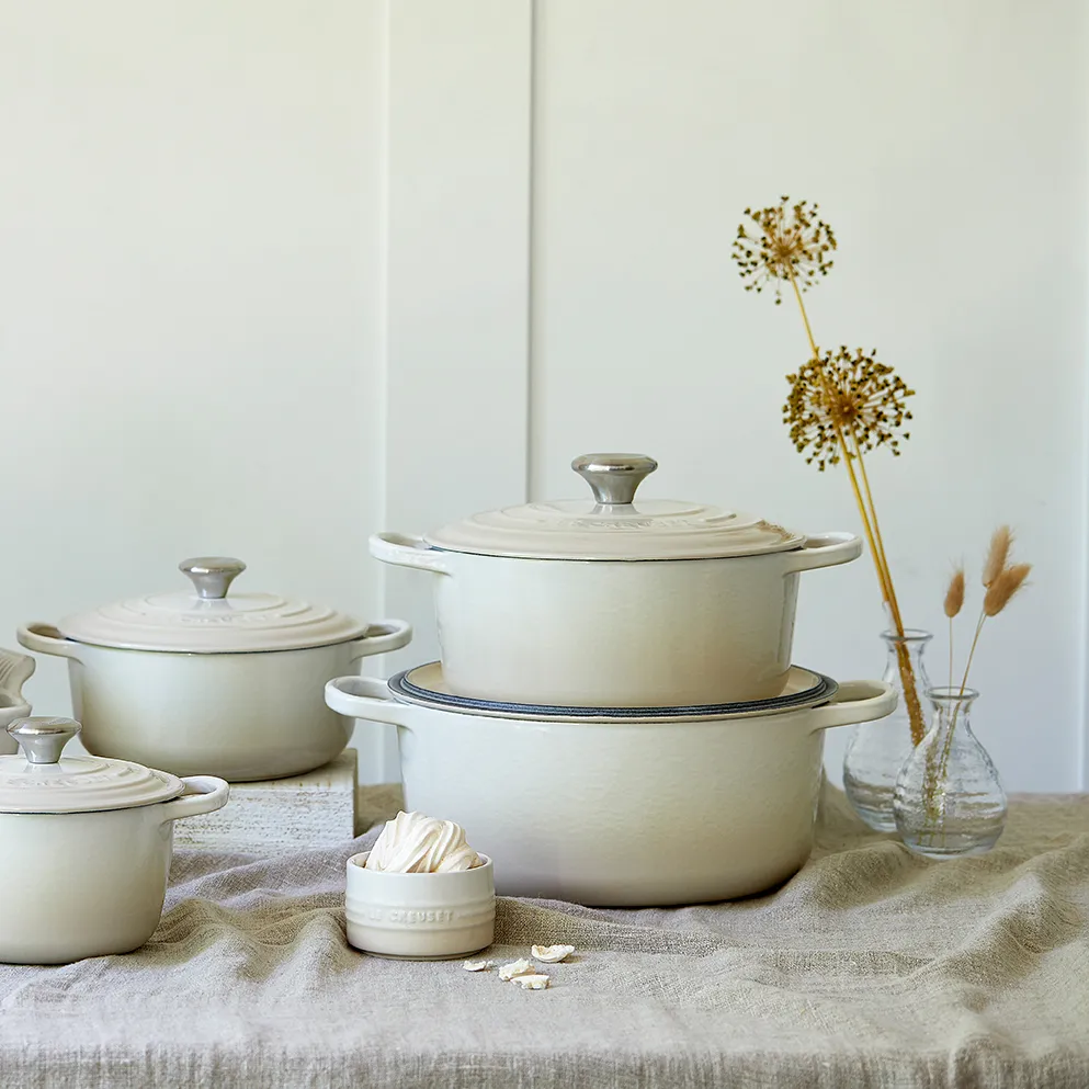 Le Creuset round casserole 5.3 l, Meringue Le Creuset