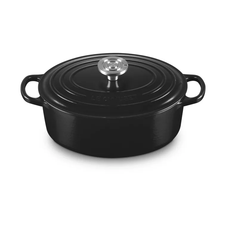 Le Creuset Signature cast iron oval casserole, Black, 4.1 l Le Creuset