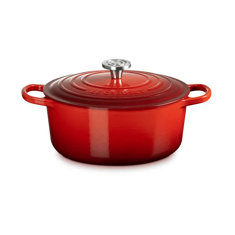 Le Creuset Signature cast iron round casserole, Cerise, 5.3 l Le Creuset
