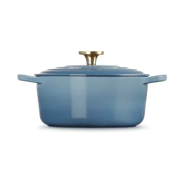 Le Creuset Signature cast iron round casserole - Chambray, 4.2 l - Le Creuset