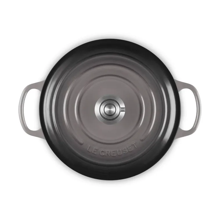 Le Creuset Signature cast iron round casserole, Flint, 4.2 l Le Creuset
