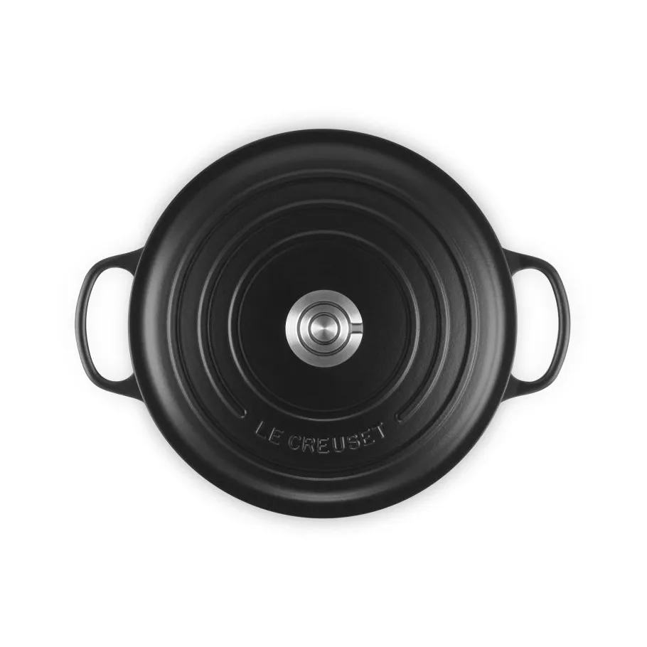Le Creuset Signature cast iron round casserole, Matte Black, 6.7 l Le Creuset