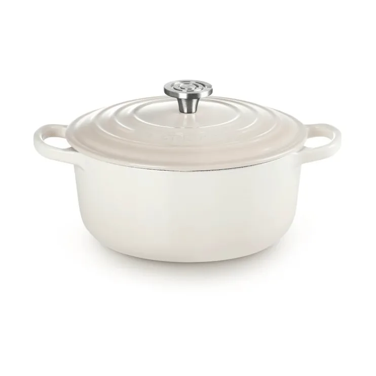 Le Creuset Signature cast iron round casserole, Meringue, 3.3 l Le Creuset