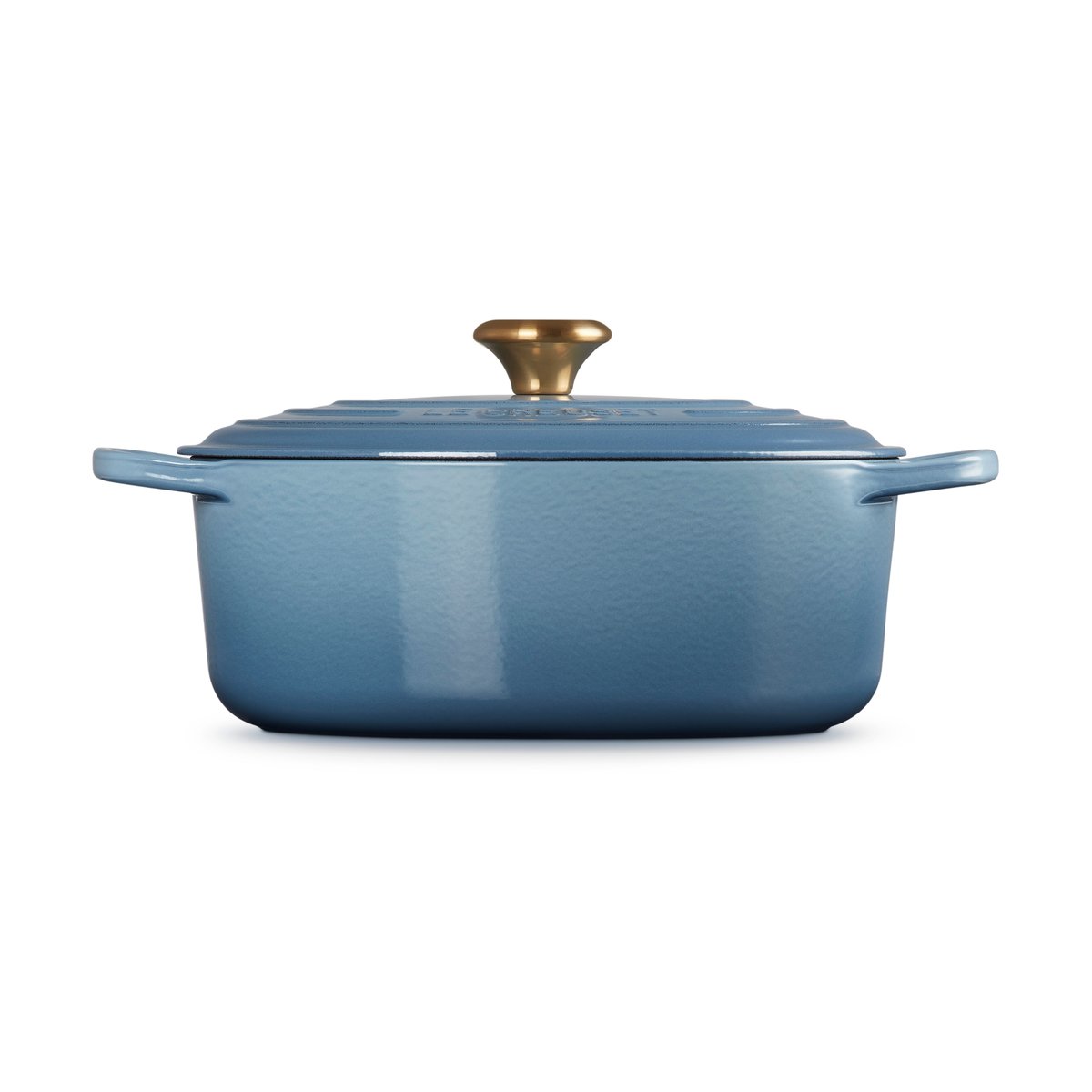 Le Creuset Signature oval casserole 4.1 l Chambray | Scandinavian Design | Cooking pots & Casserole dishes | Blue
