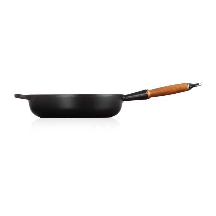 Le Creuset Signature sauce pan wooden handle 28 cm from Le Creuset