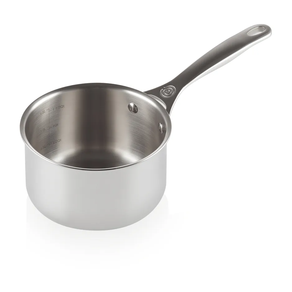 Signature 3-Ply saucepan with lid, 1.9 l Le Creuset