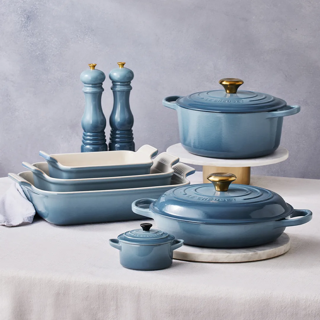 Signature shallow casserole 3.5 l, Chambray Le Creuset