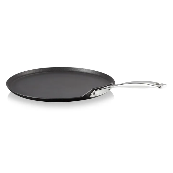 Toughened NonStick pancake pan from Le Creuset