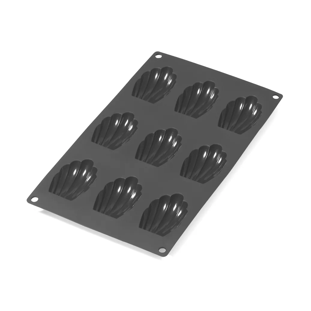 Lékué madeleine mold silicone 9 pcs Black | Scandinavian Design | Cookie/Biscuit cutters & cake tins | Black