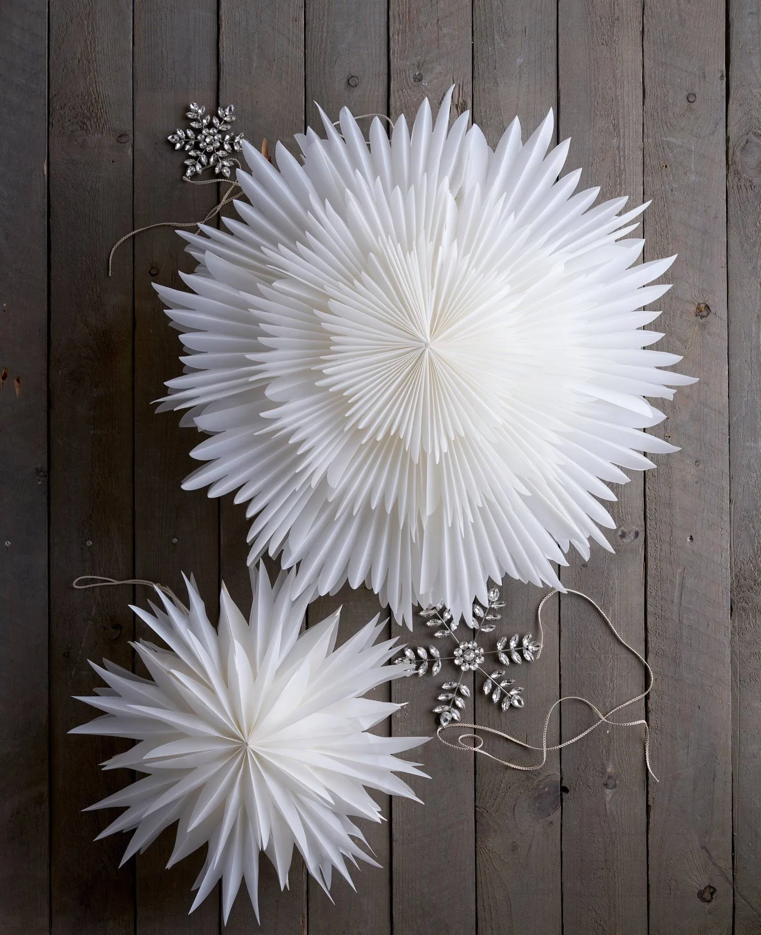 Ada snowflake hanging decoration, Silver-coloured, 10x10 cm Lene Bjerre