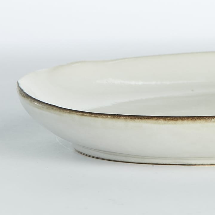 Amera plate oval, white sands Lene Bjerre