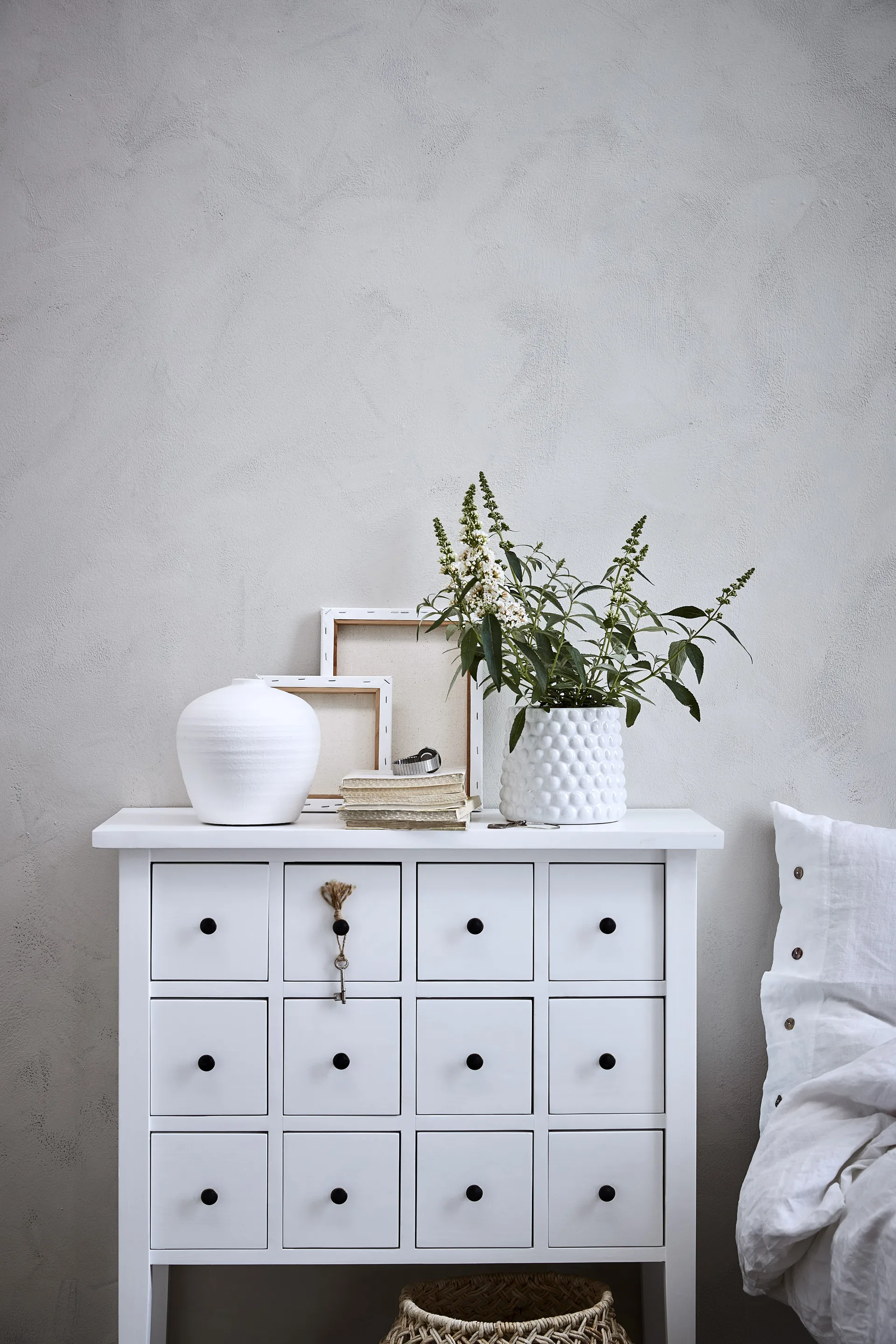 Dotsie flower pot Ø20 cm, White Lene Bjerre