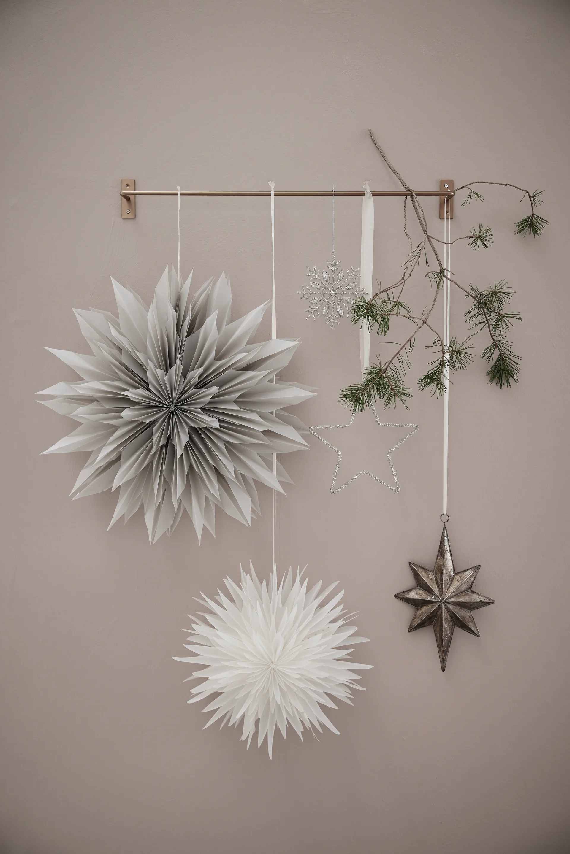 Palisia decoration star Ø60 cm, Light grey Lene Bjerre
